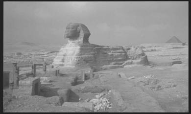 sphinx.jpg (273490 bytes)